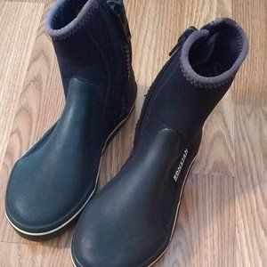 Used Ronstan women's sailing boots size 6